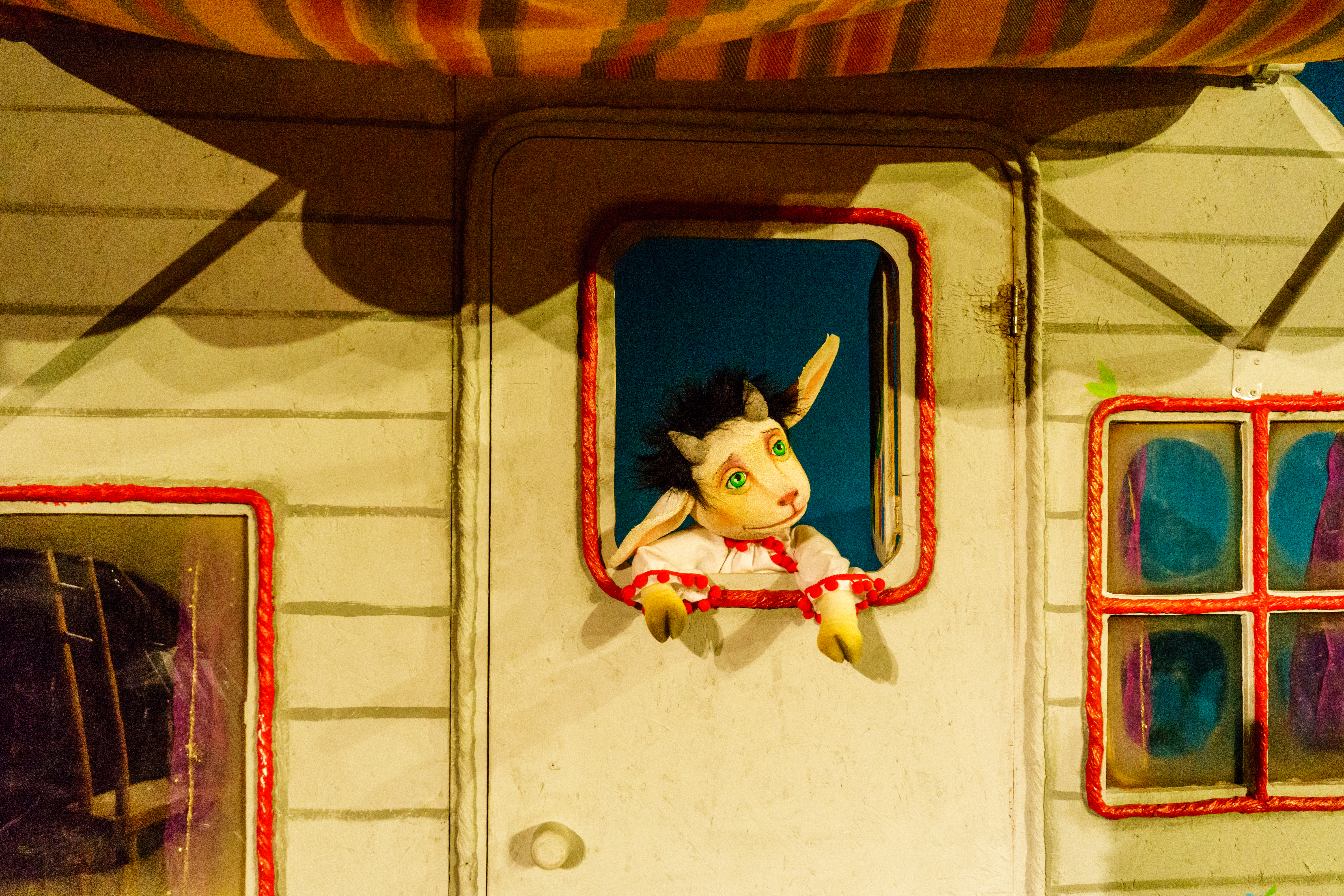 Cunoscuta poveste ”Capra cu trei iezi” într-un inedit spectacol-concert la Teatrul ”Gulliver”